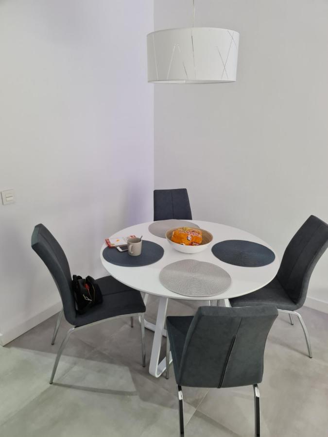 Appartement Apartamento Calypso à Sitio de Calahonda Extérieur photo